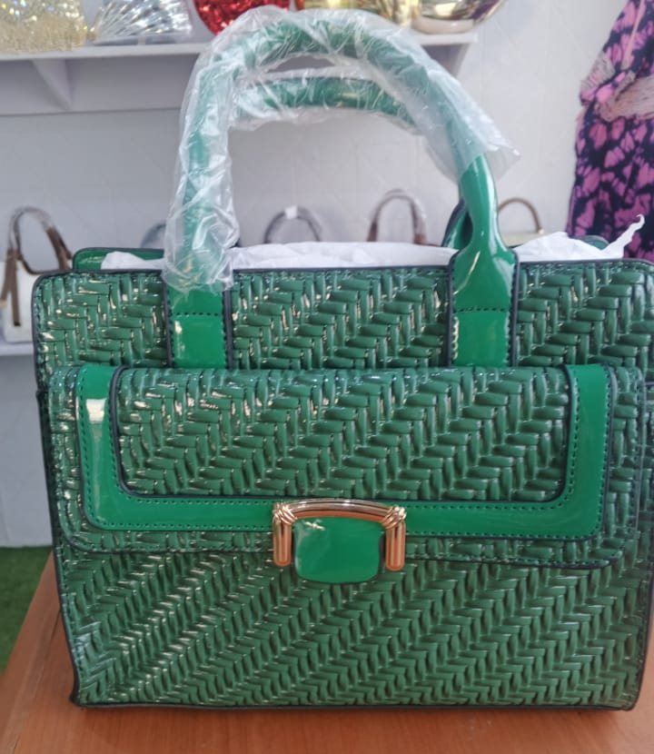 Emerald woven-texture satchel with gold clasp